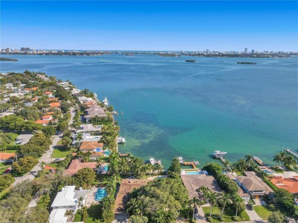 1301 NE 100th St, Miami Shores, Florida 33138, image 2