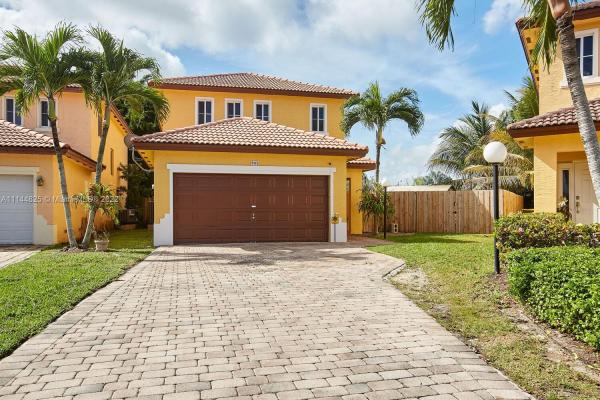 Marianas Homestead, 900 NE 41st Ave, Homestead, Florida 33033, image 2