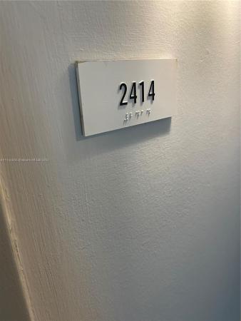 Met 1, 300 S Biscayne Blvd #T-2414, Miami, Florida 33131, image 2