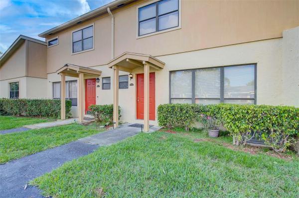 Village At Blue Lake, 3370 Beau Rivage Dr #3-D, Pompano Beach, Florida 33064, image 1