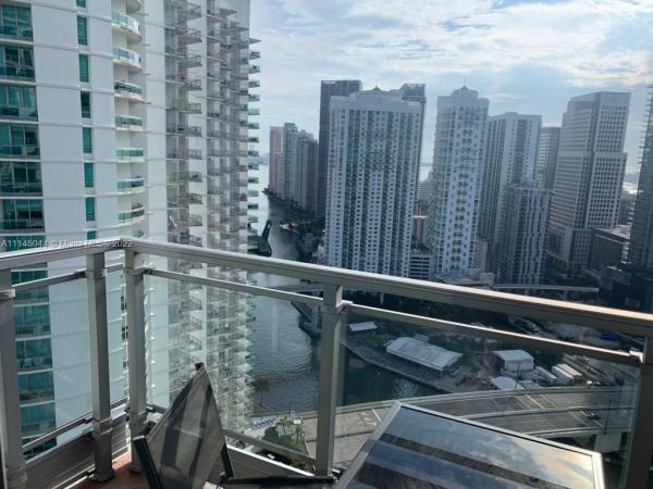 The Ivy At Riverfront, 90 SW 3rd St #3403, Miami, Florida 33130, image 2