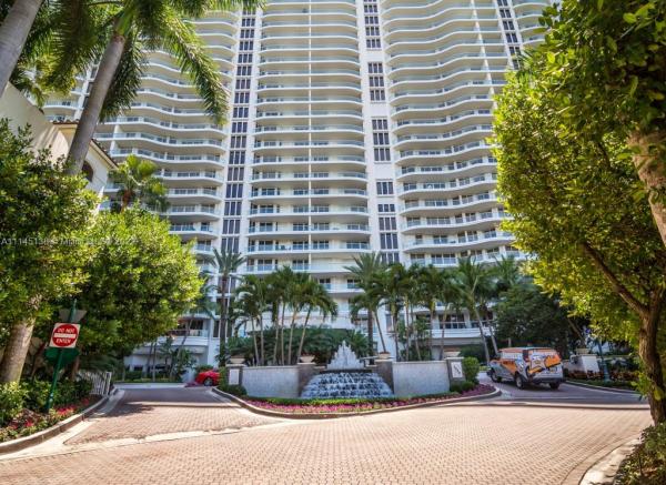 7000 Island Boulevard, 7000 Island Blvd #BV-06, Aventura, Florida 33160, image 2