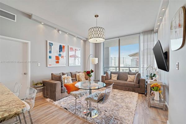 South Carillon Beach, 6799 Collins Ave #512, Miami Beach, Florida 33141, image 2