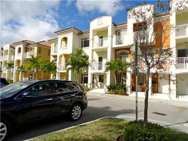 Merco At Aventura, 2753 NE 184th Way, Aventura, Florida 33160, image 2