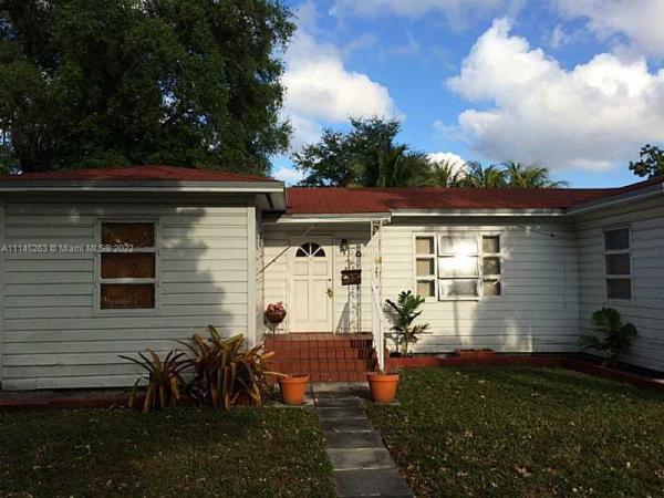 Plainfield Park, 809 NW 21st Ct, Miami, Florida 33125, image 1