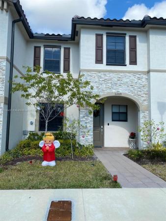 Isola, Princeton, Florida 33032, image 2