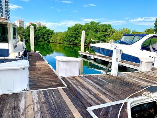 Mystic Pointe Marina, 3575 Mystic Pointe Dr #44, Aventura, Florida 33180, image 1