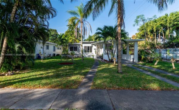 Country Club Estates, 324 Palmetto Dr, Miami Springs, Florida 33166, image 2