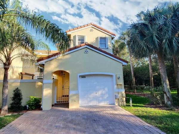 West Lake Village, 1415 Weeping Willow Way, Hollywood, Florida 33019, image 2