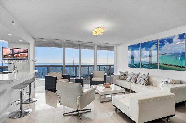 La Gorce Palace, 6301 Collins Ave #1102, Miami Beach, Florida 33141, image 2