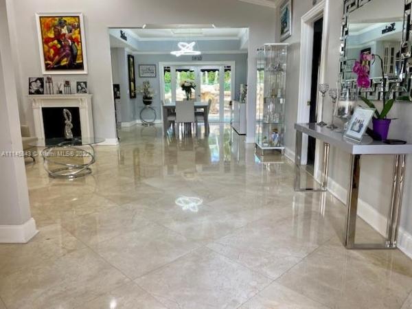 Kendale Country Club Estates, 9331 SW 100th Avenue Rd, Kendall, Florida 33176, image 2