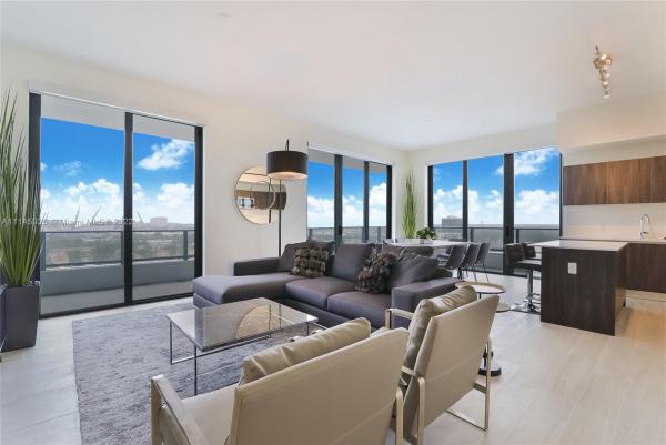 Aventura Parksquare Residences, 2960 NE 207th St #PH 1201, Aventura, Florida 33180, image 2