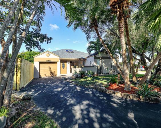 Cutler Creek West, 10301 SW 207th St, Cutler Bay, Florida 33189, image 2