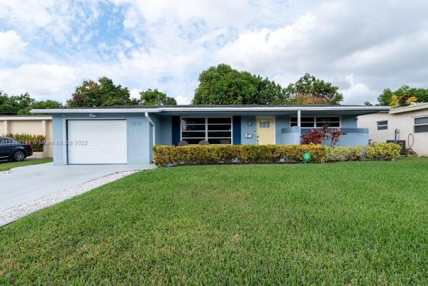 Sunrise Golf Village, 6501 NW 24th Ct, Sunrise, Florida 33313, image 2