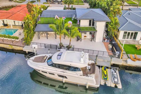Venetian Keystone Point, 12940 Auralia Rd, North Miami, Florida 33181, image 1