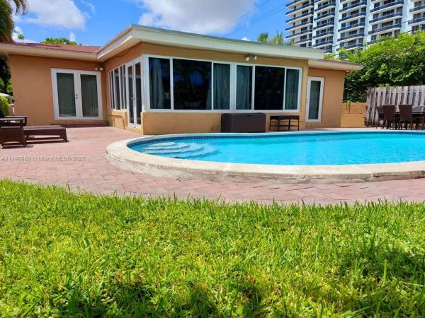 Treasure Island, 7557 Mutiny Ave, North Bay Village, Florida 33141, image 2
