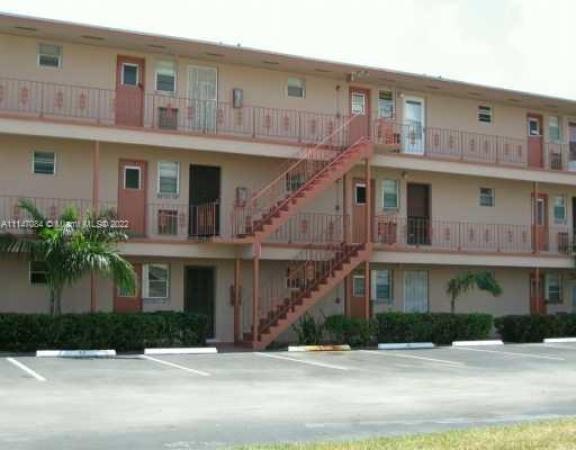 Biscayne Lake Gardens, 20200 NE 29th Ct #N212, Aventura, Florida 33180, image 1