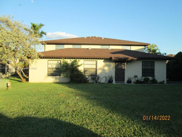 Bent Tree, 4596 SW 139th Ct #A, Kendale Lakes, Florida 33175, image 2