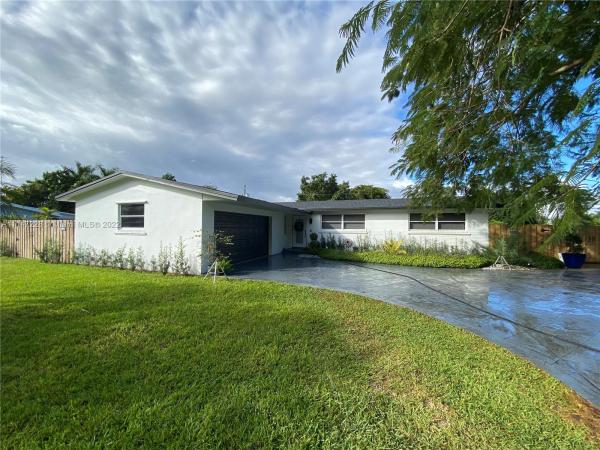 Tropico Estates, 19500 SW 127th Ct, South Miami Heights, Florida 33177, image 2