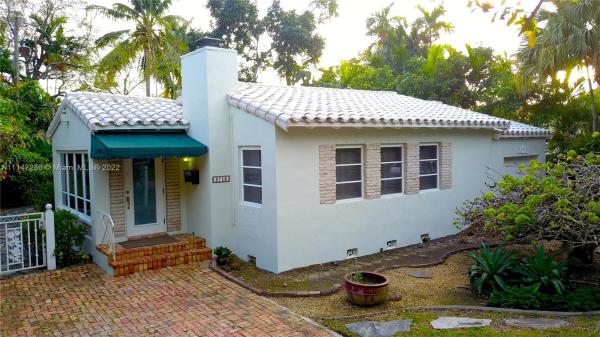 Biltmore Heights, 5718 SW 49th St, South Miami, Florida 33155, image 2
