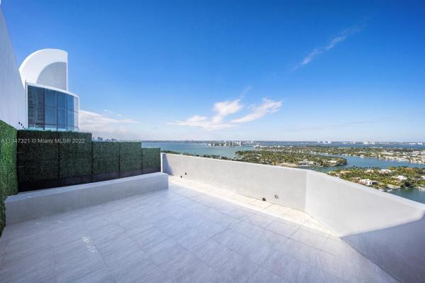 La Gorce Palace, 6301 Collins Ave #PH7, Miami Beach, Florida 33141, image 2
