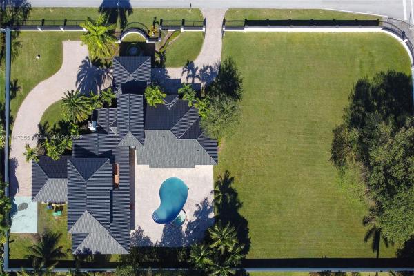 Miller Drive Estates, 9700 SW 66th St, Sunset, Florida 33173, image 2
