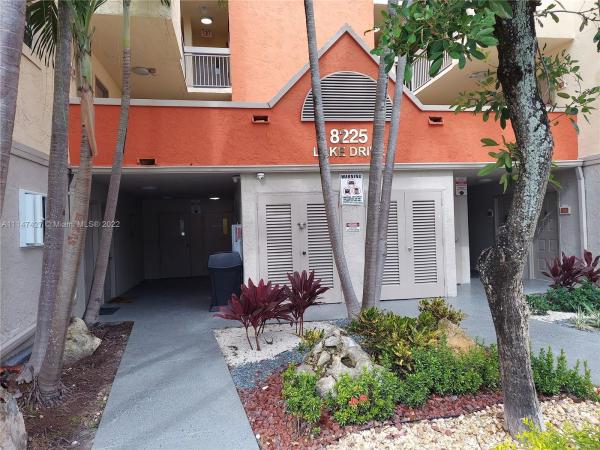 Las Vistas At Doral, 8225 Lake Dr #504, Doral, Florida 33166, image 1