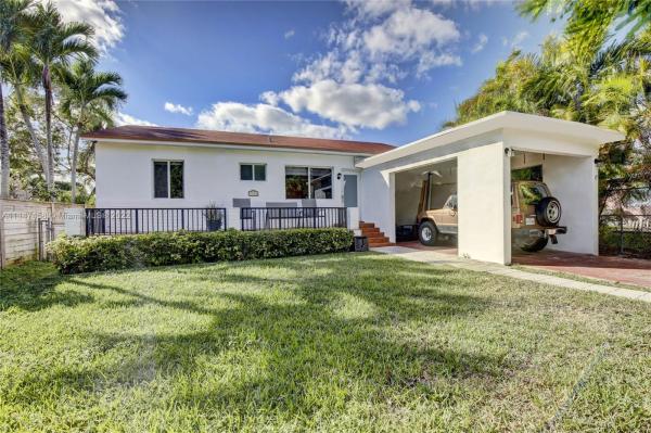 Coral Villas, 3334 SW 64th Ave, Coral Terrace, Florida 33155, image 2