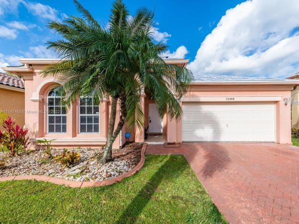 Somerset Country Club, 13285 SW 52nd St, Miramar, Florida 33027, image 2