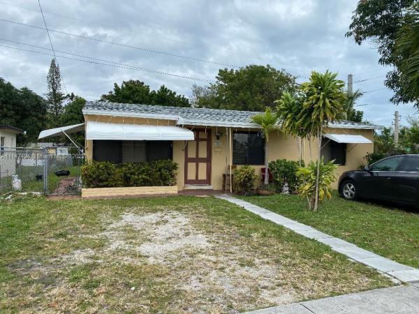 Belmar, 2211 Mayo St, Hollywood, Florida 33020, image 2
