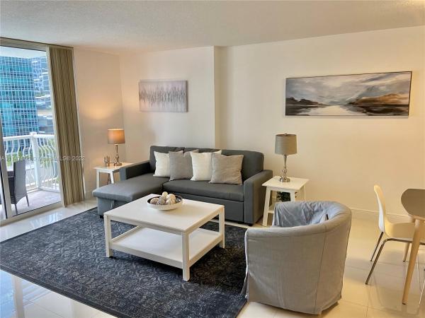 The Club At Brickell Bay, 1200 Brickell Bay Dr #1521, Miami, Florida 33131, image 2