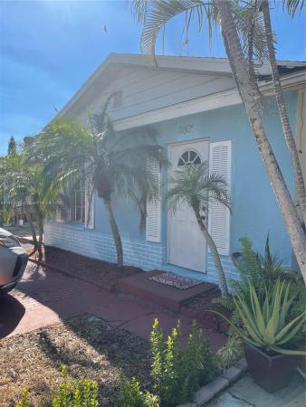 Villa Del Trio, 3801 S 57th Ave, Greenacres, Florida 33463, image 2