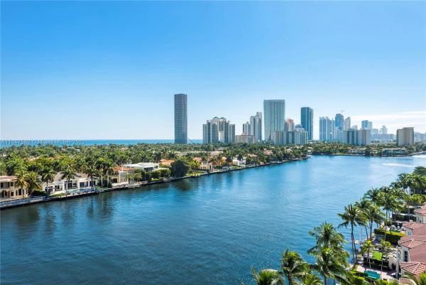 Bella Vista Mid Rise North, 20165 NE 39th Pl #903, Aventura, Florida 33180, image 2