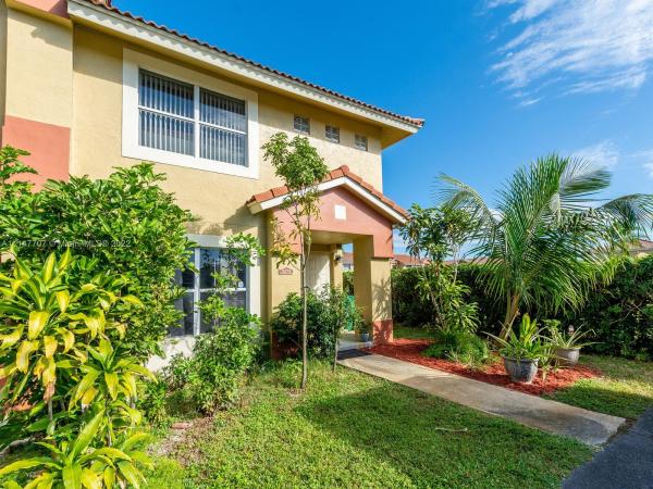 Monterrey, 5275 NW 189th Ter #5275, Miami Gardens, Florida 33055, image 2