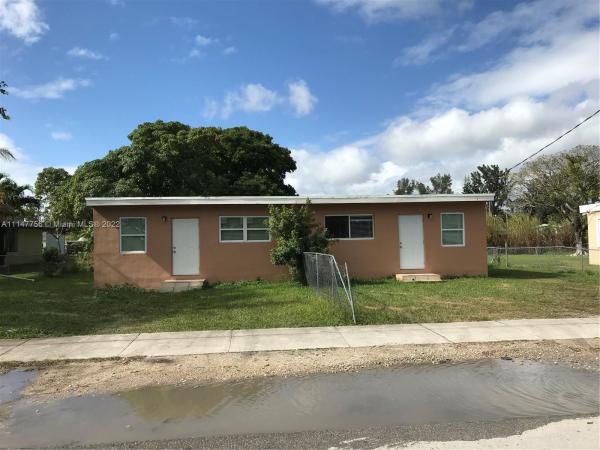 Sunny Haven, 26620 SW 138th Ct, Naranja, Florida 33032, image 2