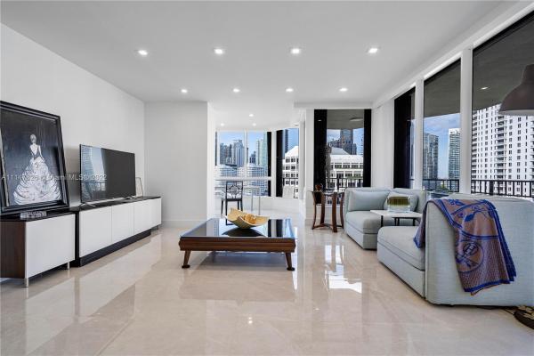 Brickell Key One, 520 Brickell Key Dr #A1521, Miami, Florida 33131, image 2