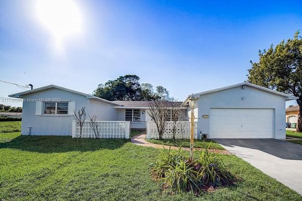 Arcola Gardens, 1100 NW 87th St, West Little River, Florida 33150, image 2