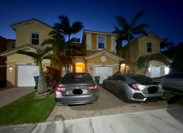 Villas Del Campo, 24646 SW 109 Pl #, Princeton, Florida 33032, image 2