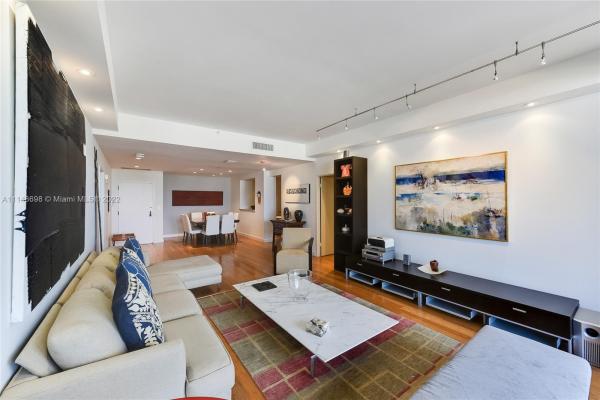 The EmeraldBay At Key Colony, 151 Crandon Blvd #1034, Key Biscayne, Florida 33149, image 2