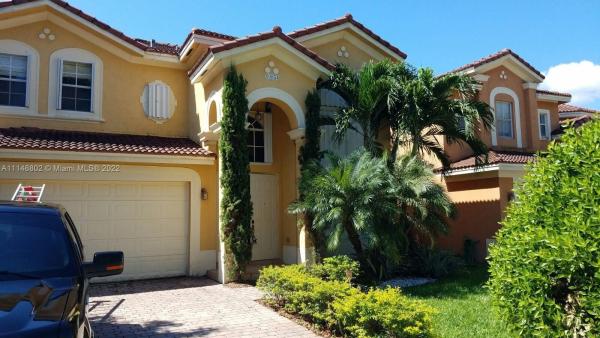 Bluewaters, 10854 SW 242nd St, Princeton, Florida 33032, image 2