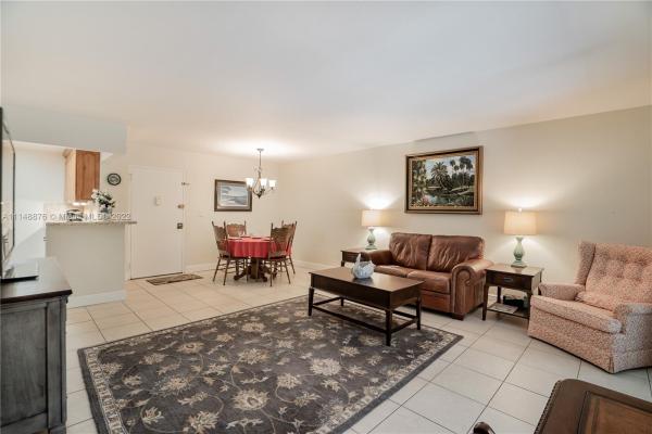 Kendall Acres, 10377 N Kendall Dr #K6, Kendall, Florida 33176, image 2