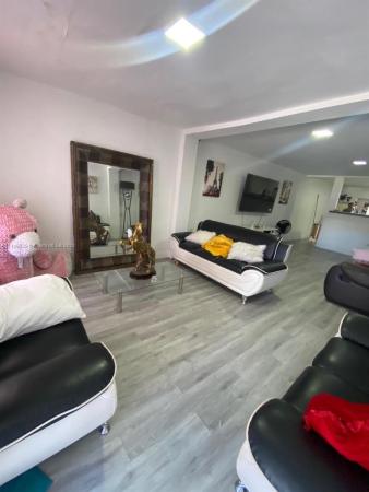 Vista Verde, 3828 NW 213th St #3828, Miami Gardens, Florida 33055, image 2