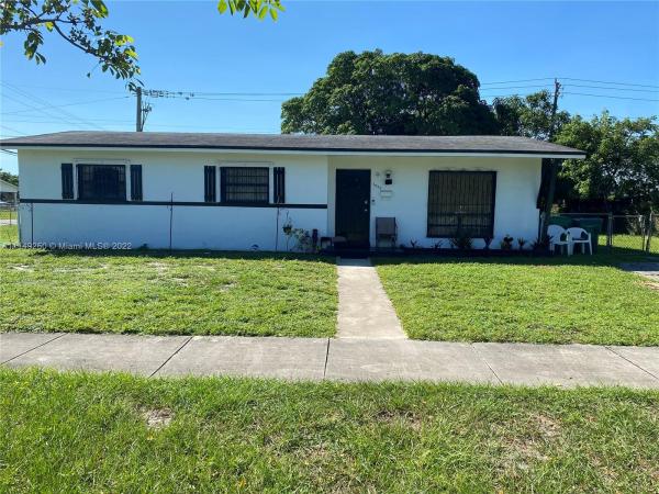 Carol City, 3900 NW 175th St, Miami Gardens, Florida 33055, image 2
