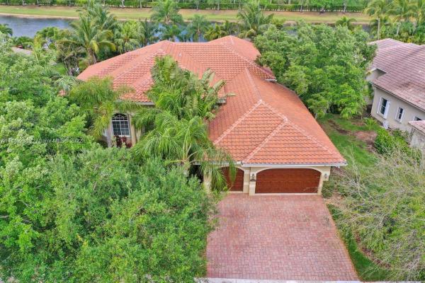 Pelican Landings, 108 Dockside Cir, Weston, Florida 33327, image 1