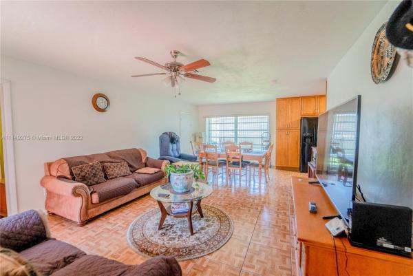 Bel Aire, 10179 SW 200th St, Cutler Bay, Florida 33157, image 2
