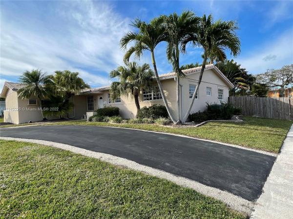 Kendall Sunset Homes, 9401 SW 77 St #, Sunset, Florida 33173, image 2