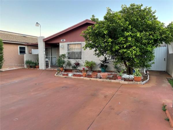 Les Chalets, 10602 SW 22nd Ln, University Park, Florida 33165, image 1