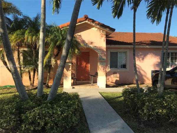 Estate Homes, 12541 SW 223rd St, Goulds, Florida 33170, image 2