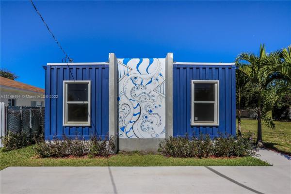 Centerville, 2757 NW 50th St, Brownsville, Florida 33142, image 2
