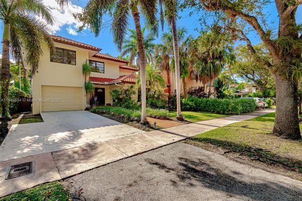 Riviera, 410 Bianca Ave, Coral Gables, Florida 33146, image 2